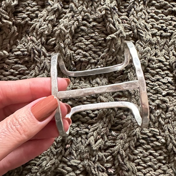 Lucky Brand Silver Cuff Bracelet - Picture 7 of 9